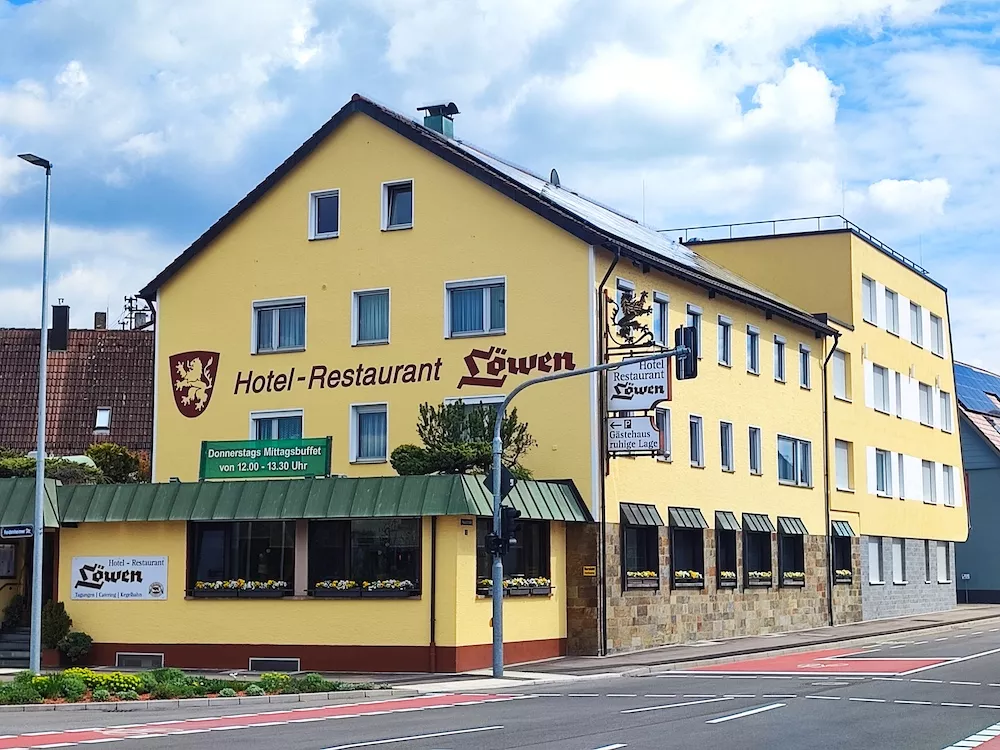 Außenansicht vom Hotel-Restaurant Löwen